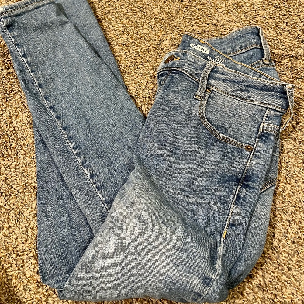 Old Navy Rockstar Super Skinny High Rise size 6 short
